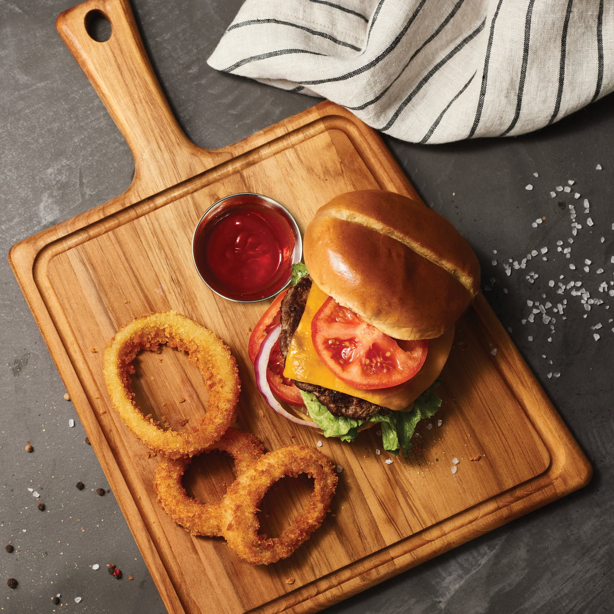 15.75 in x 10.5 in Teak Wood Rectangle Cutting Board with Handle & Groove