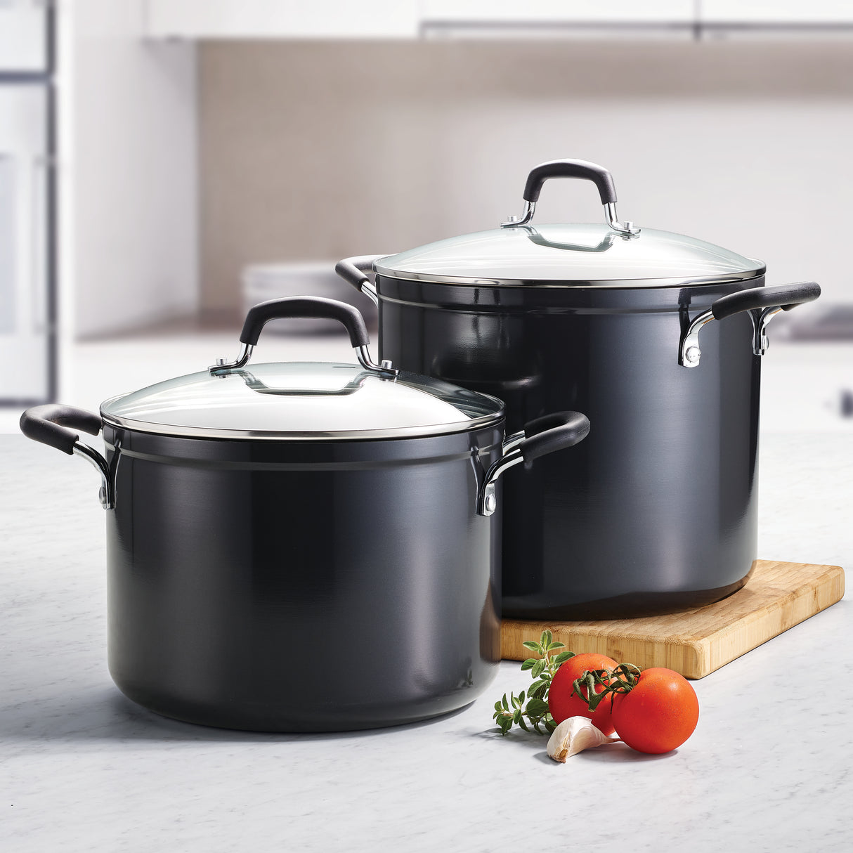 4-Piece Nonstick Stock Pot Set (8 quart and 12 quart)