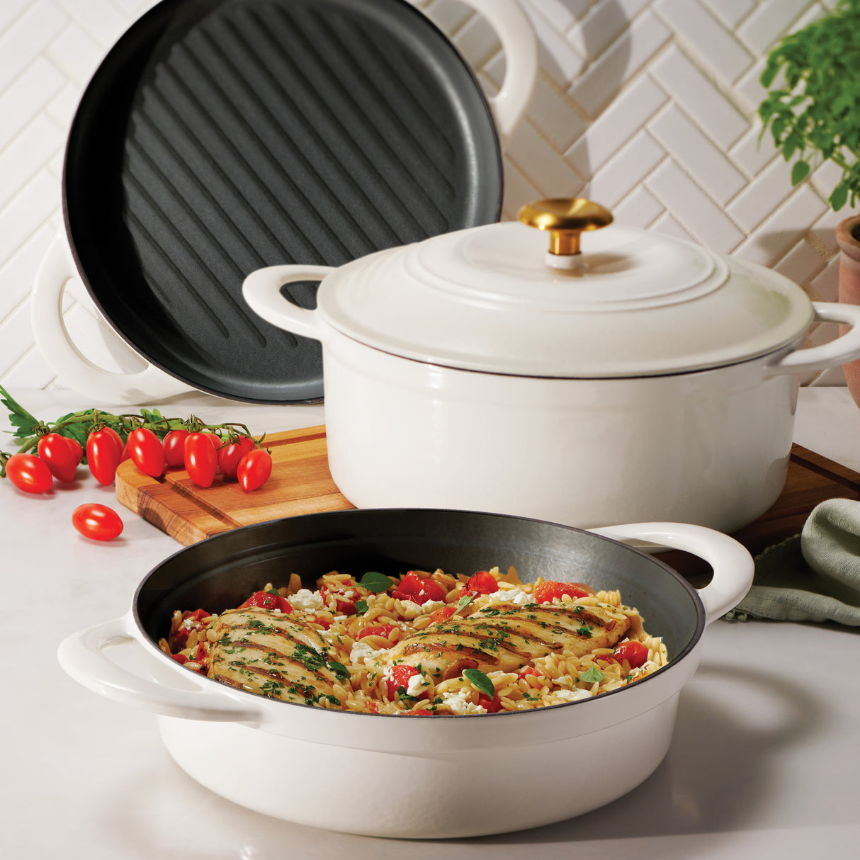 4-Piece Stackable Enamel Cast Iron Cookware Set