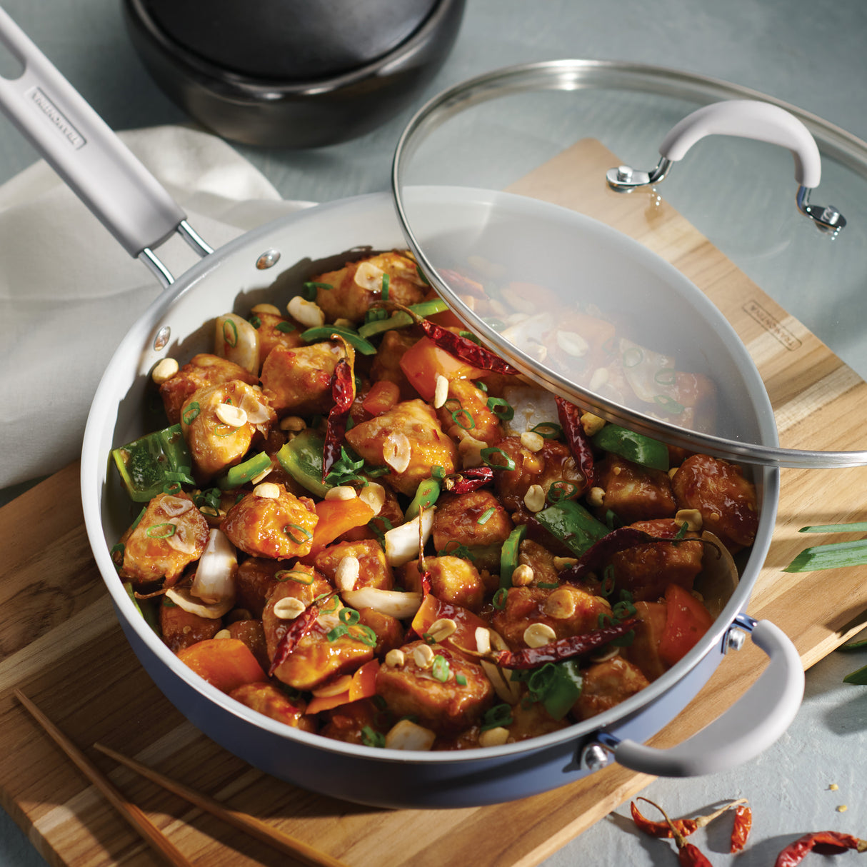 5-Quart Ceramic Covered Jumbo Cooker – Bering Sea Blue