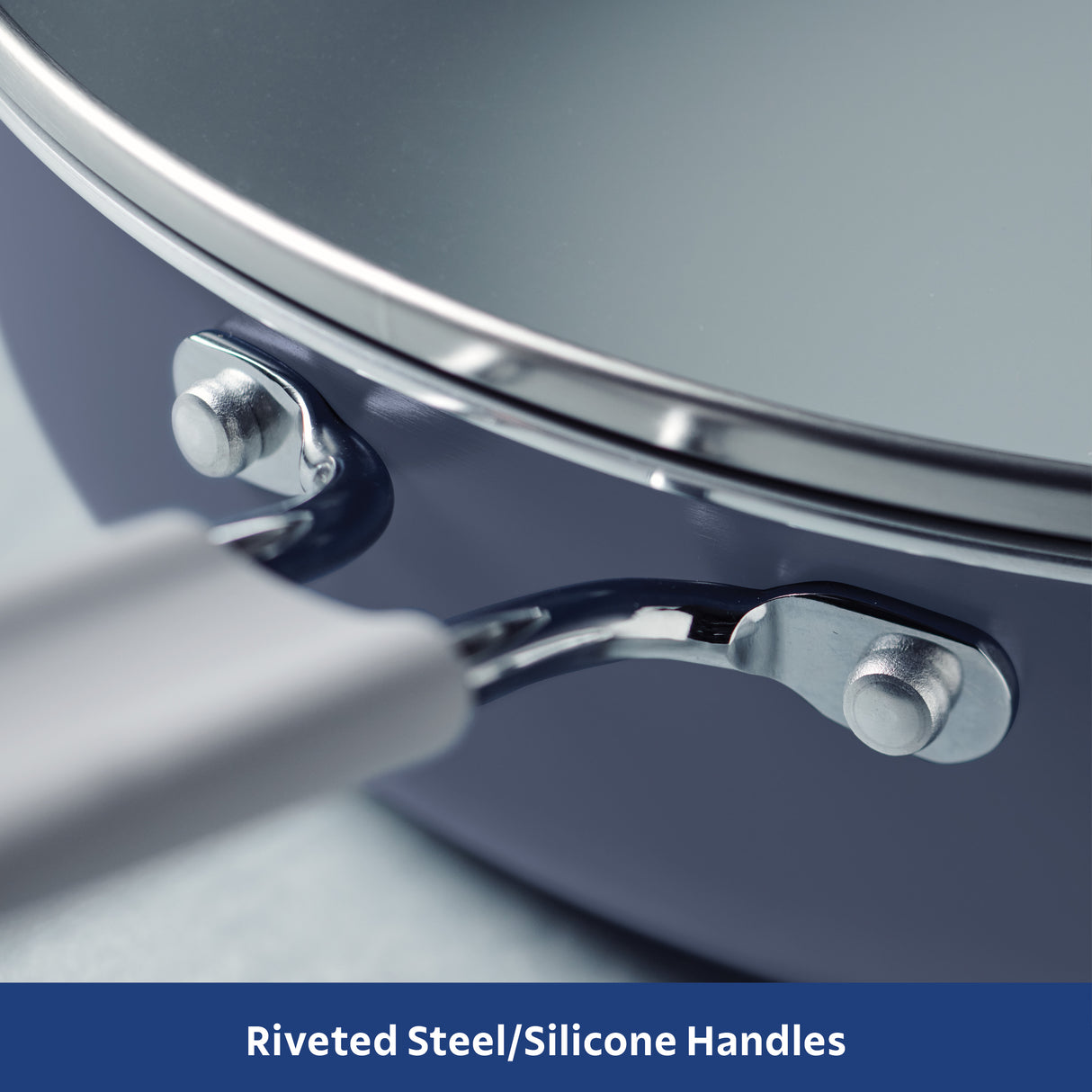 5-Quart Ceramic Covered Jumbo Cooker – Bering Sea Blue