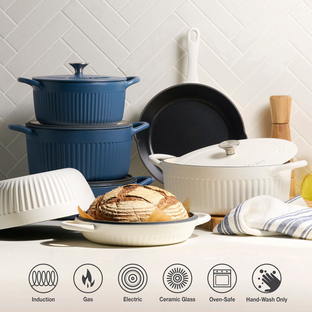 Mesa 5.5 Quart Enameled Cast Iron Dutch Oven