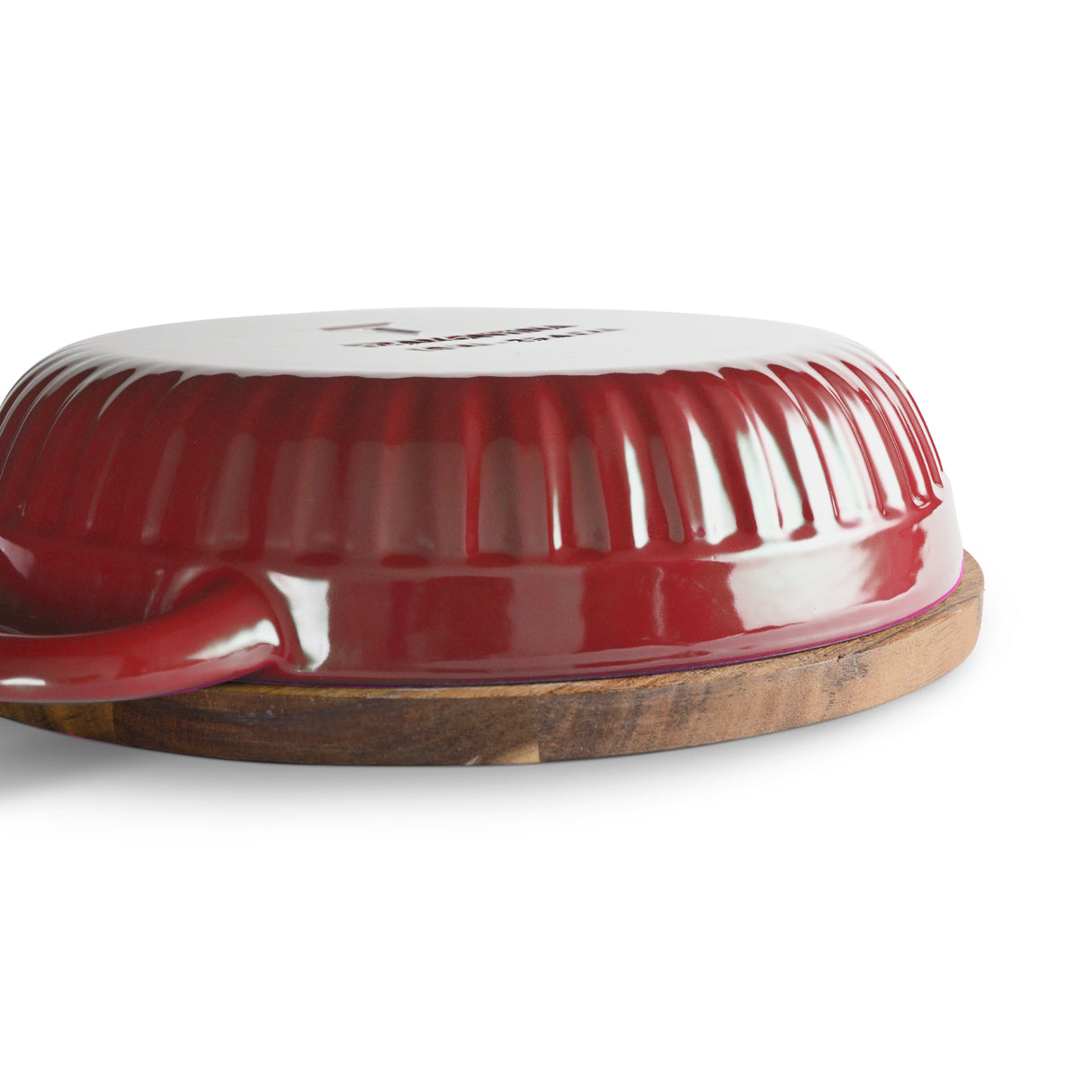 3-in-1 Enameled Cast Iron Multi-Oven with Trivet