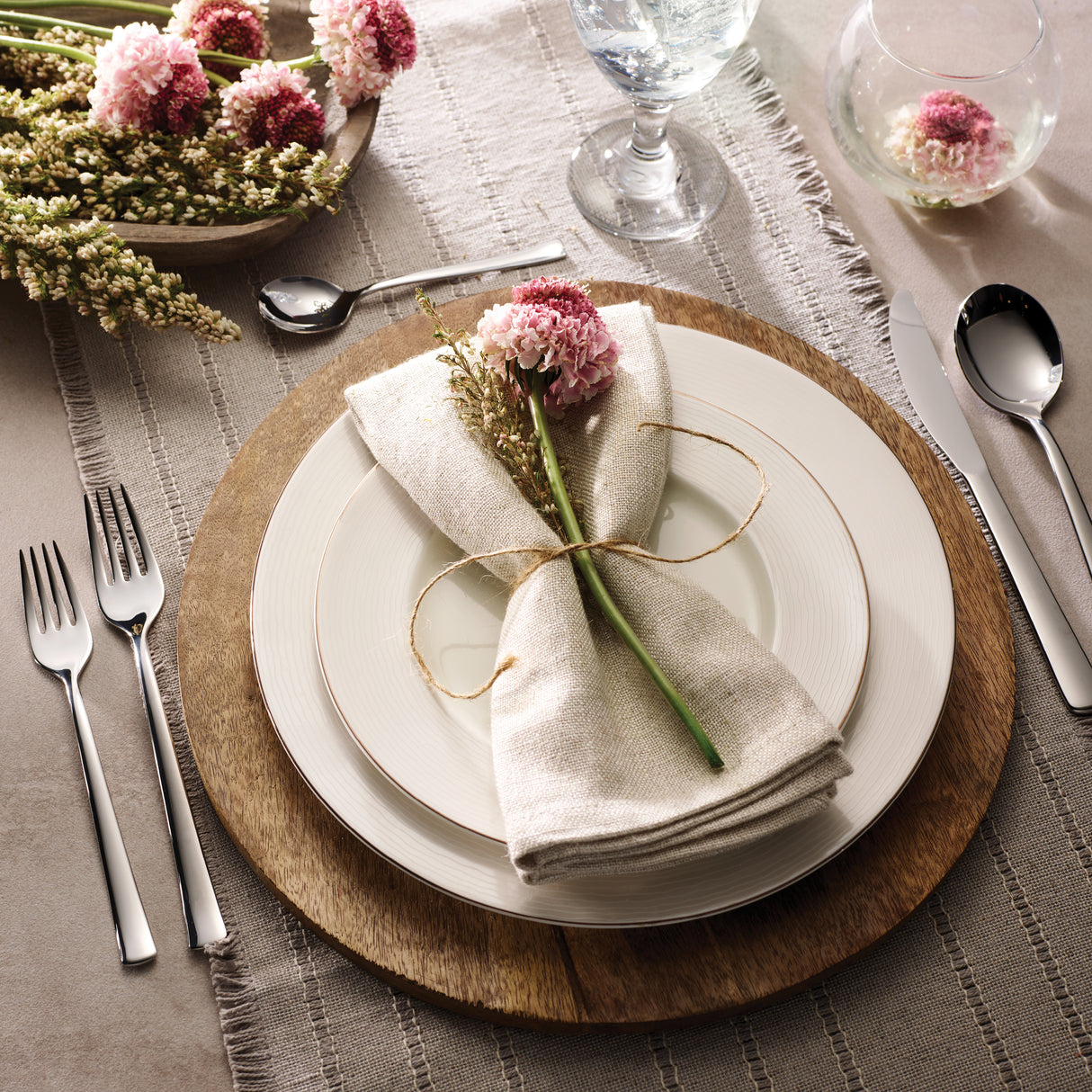 Berlin 20 Piece 18/10 Stainless Steel Flatware Set