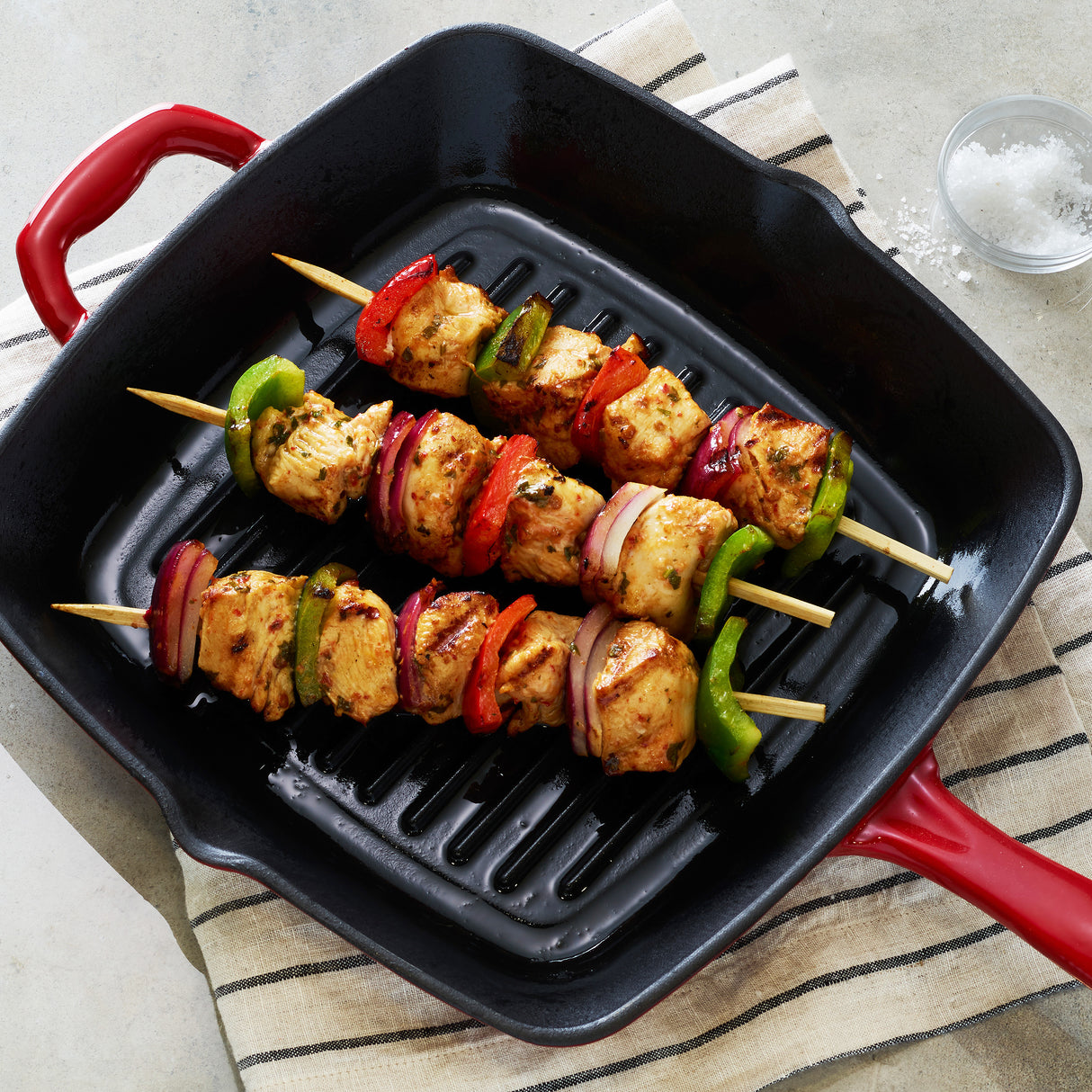 Bestow 11 in Enameled Cast-Iron Grill Pan - Gradated Red
