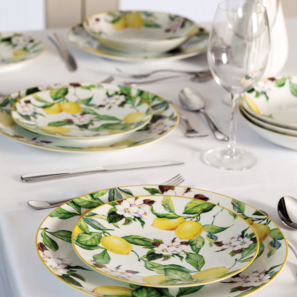 Carmen 6 Piece Dessert Plate Set