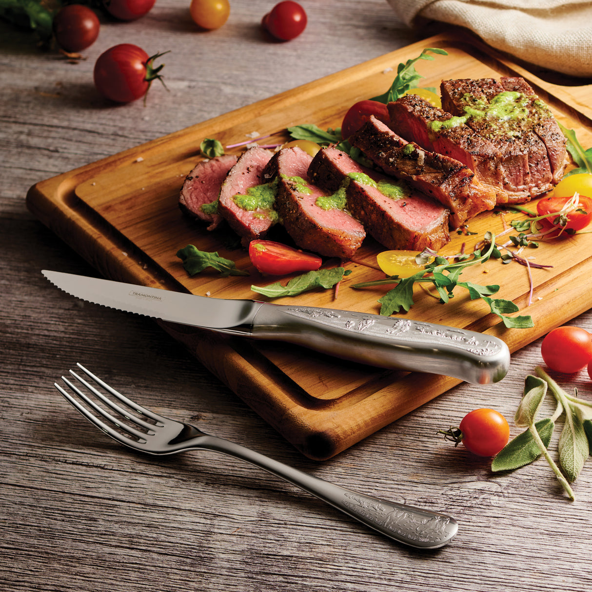 Churrasco BBQ 8 Piece Forged Embossed Steak Knife and Fork Set