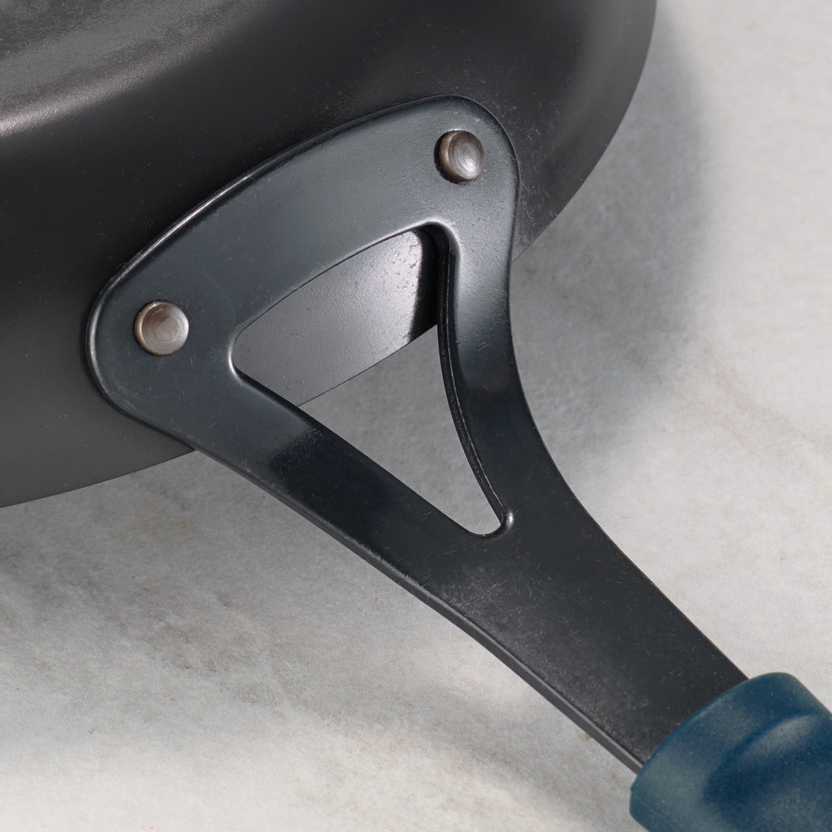 Ember Carbon Steel Fry Pan - with Silicone Grip