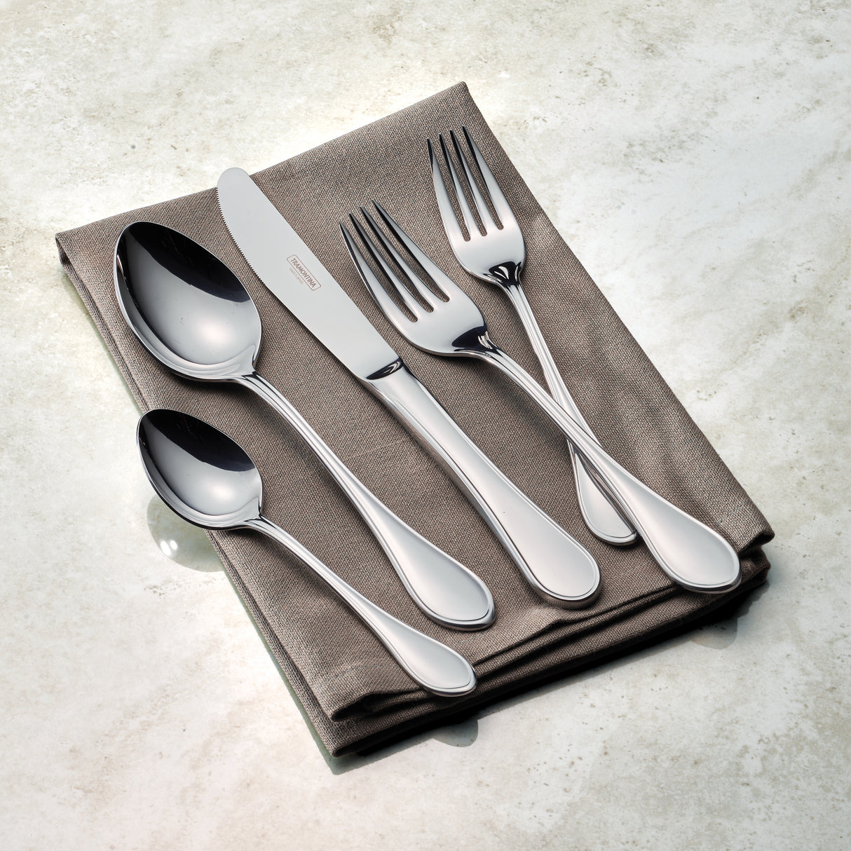 Italy 18/0 Stainless Steel 20 Piece Flatware Set
