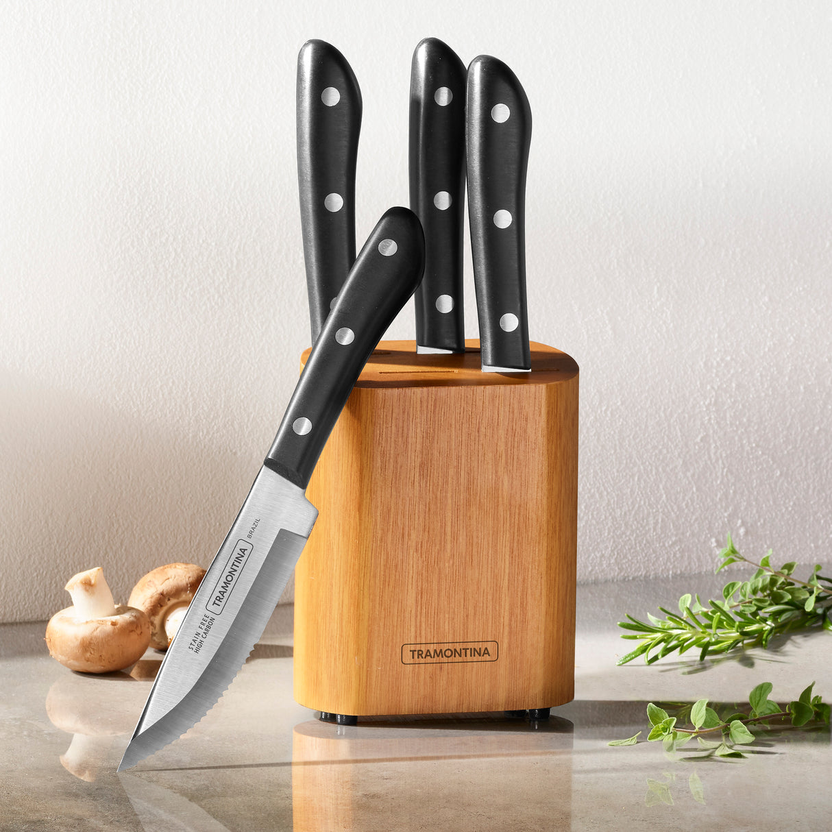 Porterhouse 4 Piece - 5 in Steak Knife Set with Hardwood Block