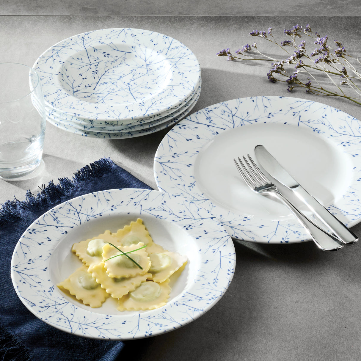 Sissi 12 Piece Plate Set