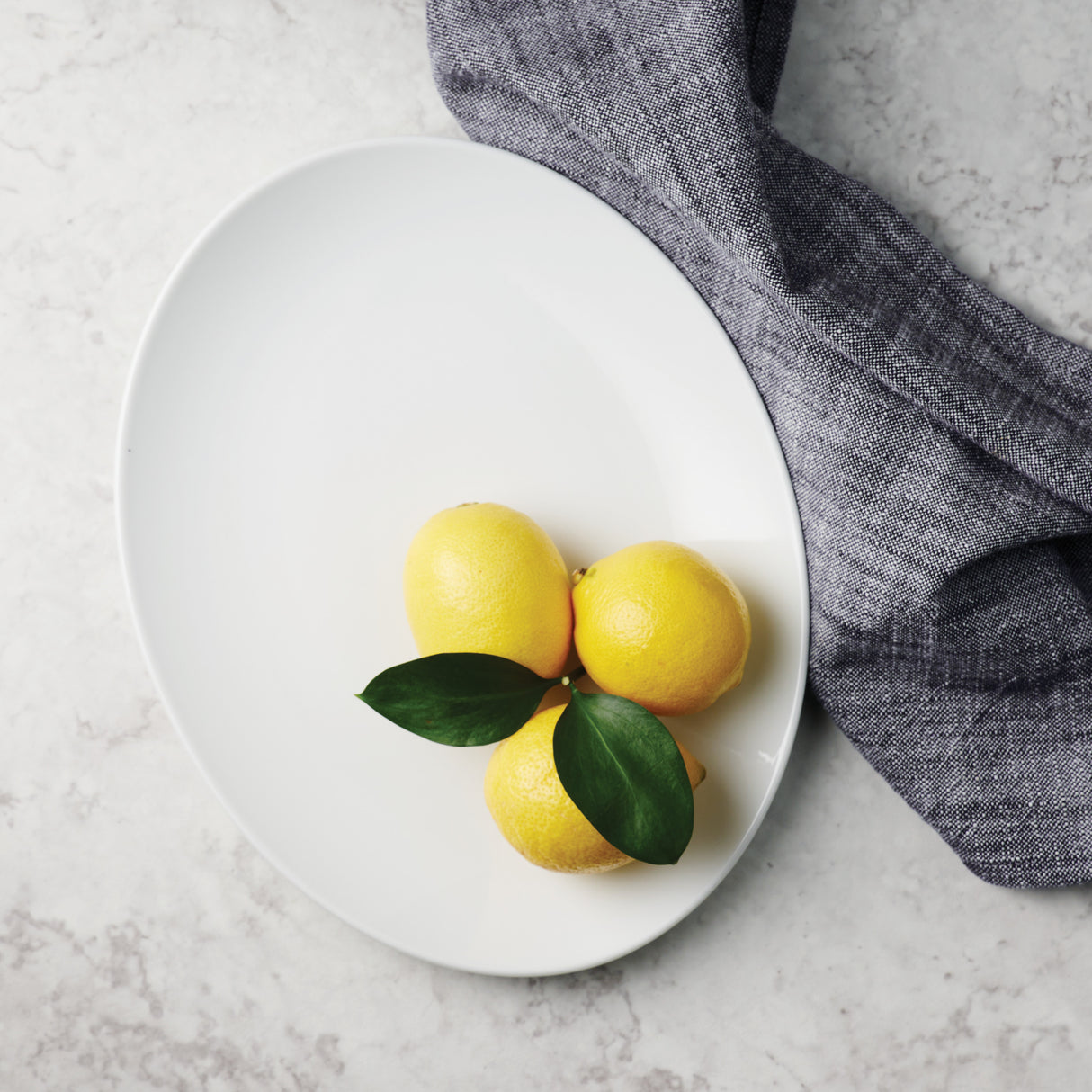 Sophia 12.6 Inch Oval Serving Platter