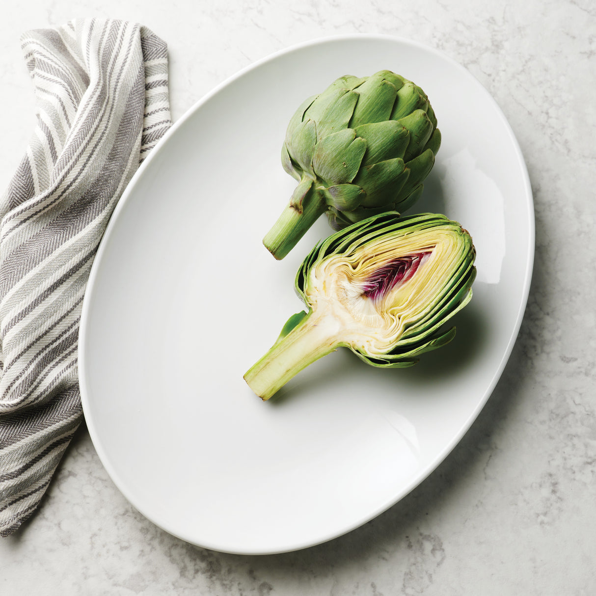 Sophia 15.75 Inch Oval Serving Platter