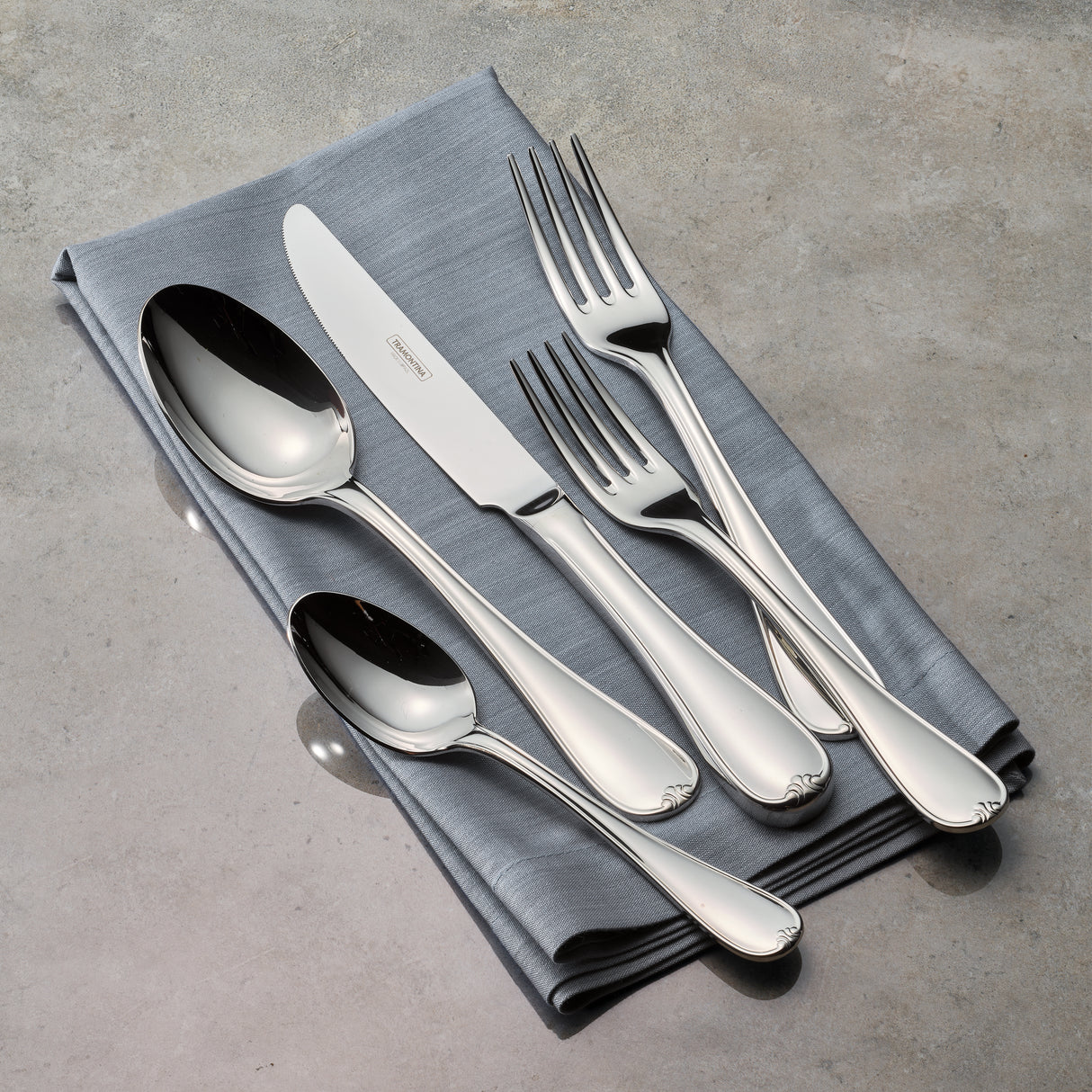 Vicenza 18/10 Stainless Steel 20 Piece Flatware Set