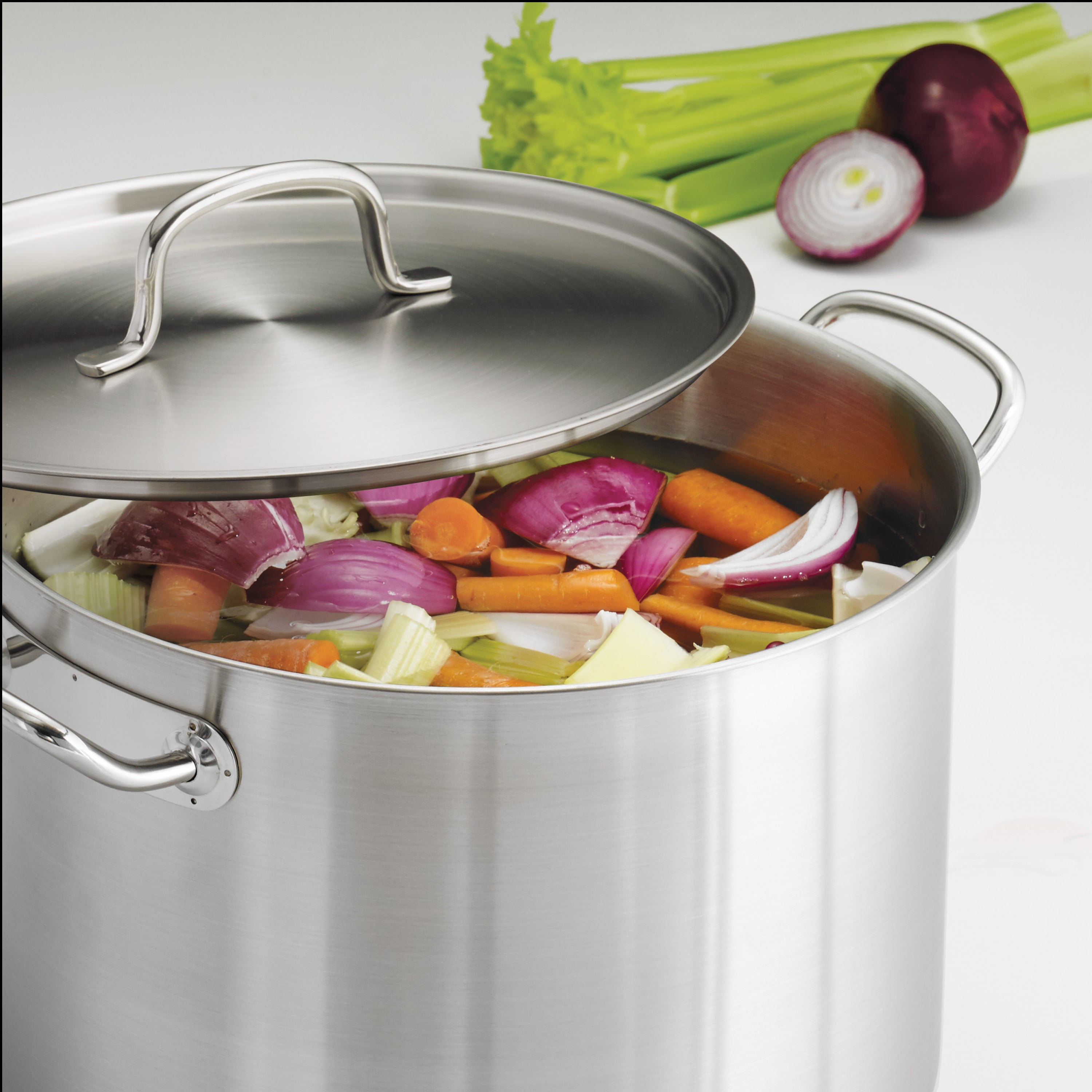 TRAMONTINA PROLine 16QT ストックポット Amazon | Tramontina ProLine 16 Qt. Stainless Steel Covered Stock
