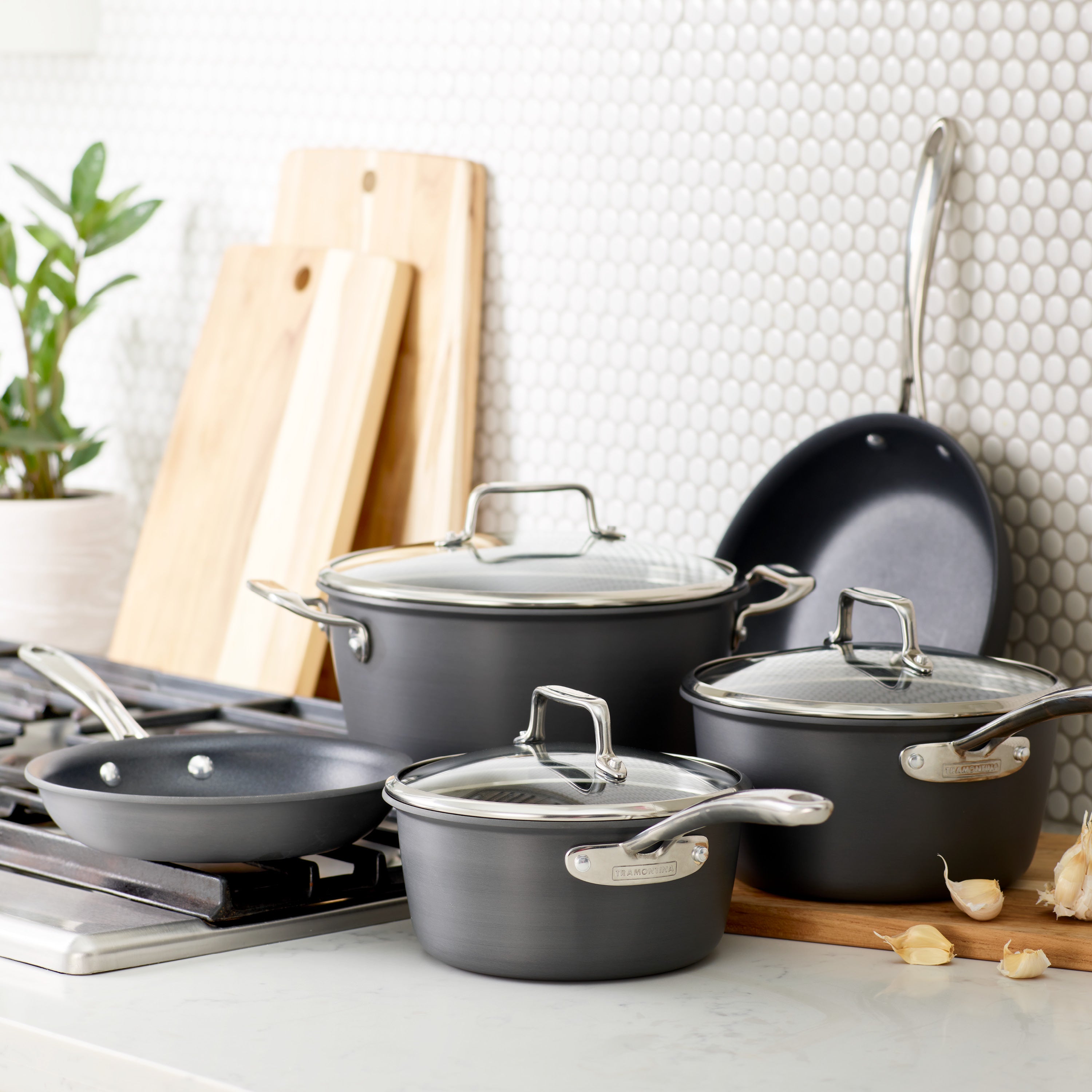 Gourmet 8 Piece Hard Anodized Aluminum Nonstick Cookware Set