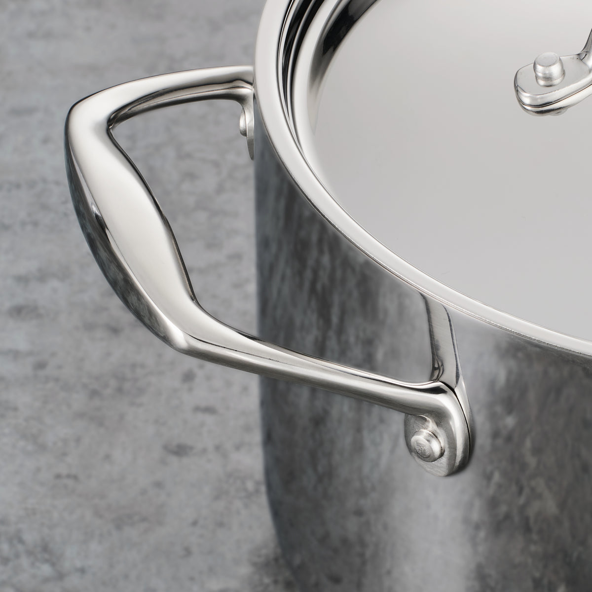 Cladding Signature Cookware Signature Tri-Ply Clad Stainless Steel Cookware Set – Tramontina USA